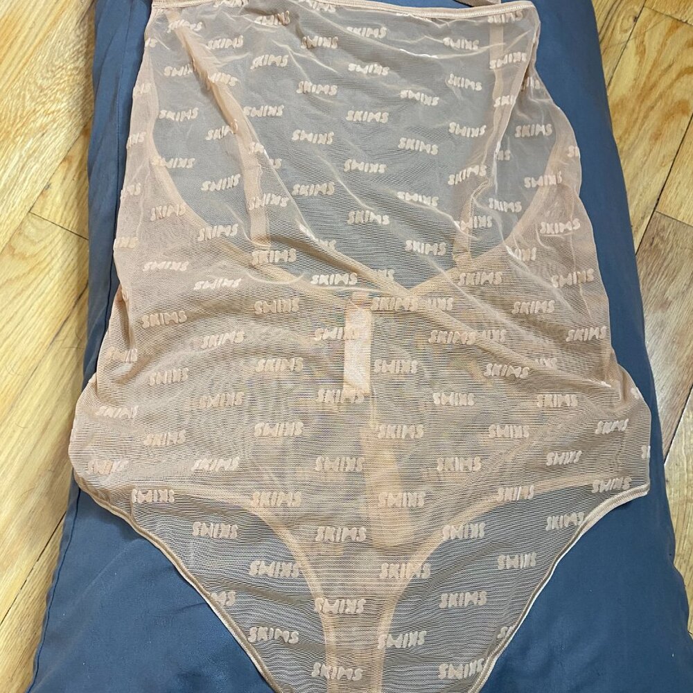SKIMS neutral tan mesh bodysuit lingerie NWT